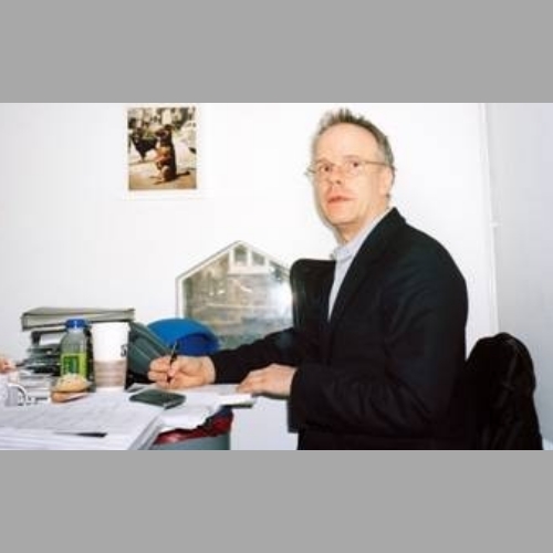 Hans Ulrich Obrist  汉斯·奥布里斯特  瑞士著名策展人